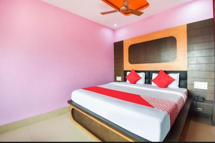 Hotel Orient Residency โกลกาตา ภายนอก รูปภาพ